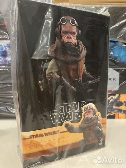 Hot toys Star Wars Mandalorian Kuiil