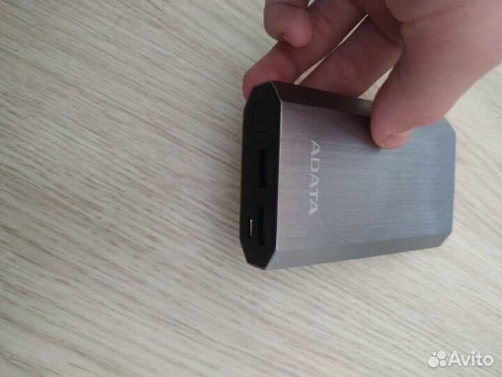 Повербанк 10000 mAh