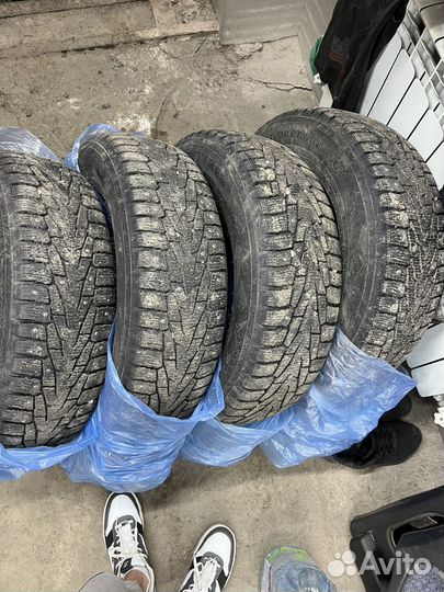 Nordman 7 215/70 R16 100T