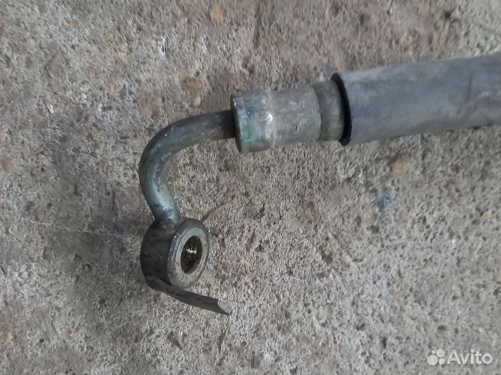 Mitsubishi Pajero Sport 2 шланга высокого давления