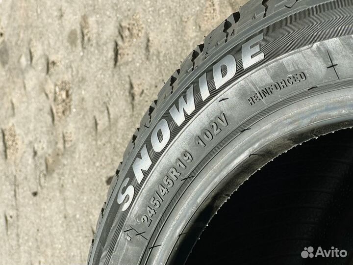 Sunwide Snowide 215/55 R17 98H