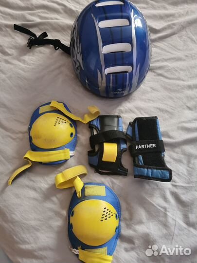 Роликовые коньки 32-35, защита, шлем
