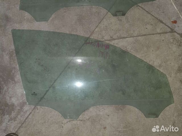 Стекло двери передней Фольксваген Пассат Б5 +
