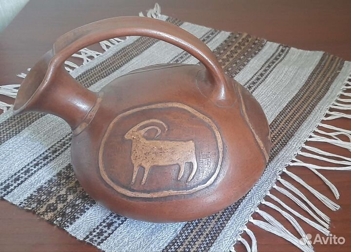 Сосуд/кувшин глиняный