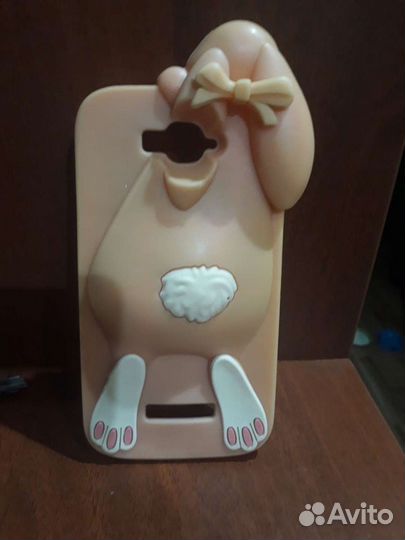 Чехлы на телефон