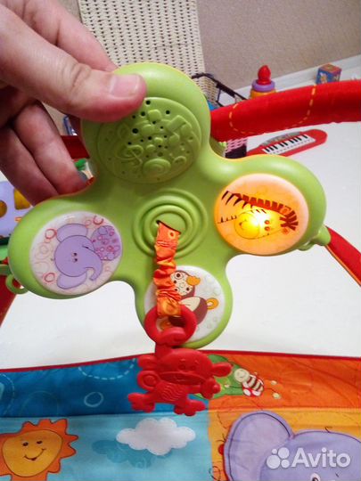 Развивающий коврик Tiny Love Разноцветное сафари