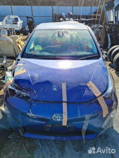 Плафон Toyota Prius ZVW51 2ZR-FXE