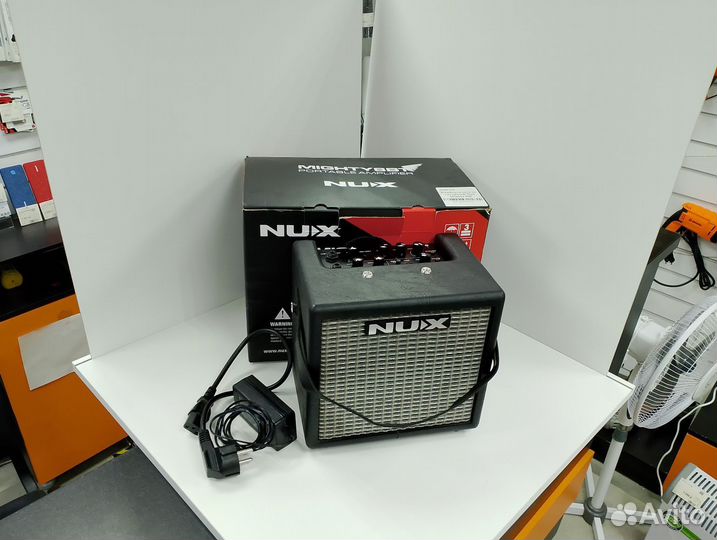 Комбоусилитель NUX Mighty-8BT