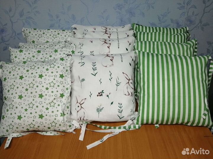 Набор бортиков в детскую кроватку новые