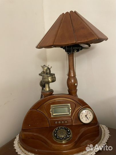 Лампа-телефон
