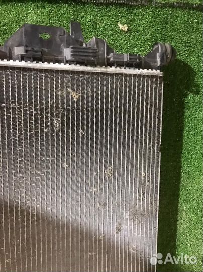 Радиатор охлаждения двигателя volvo s60 2 1.6 t