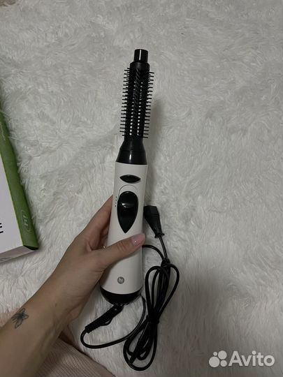 Щетка-фен новая