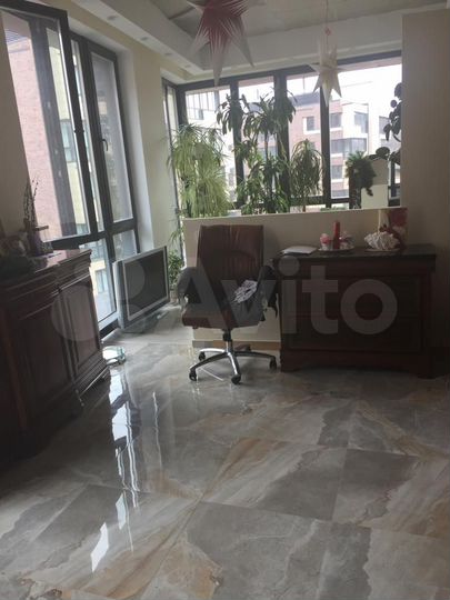 3-к. квартира, 105 м², 5/9 эт.