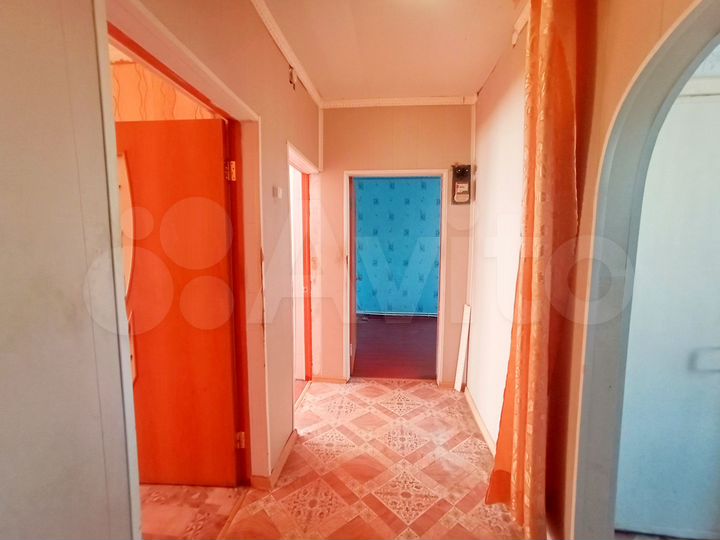 3-к. квартира, 52 м², 1/2 эт.