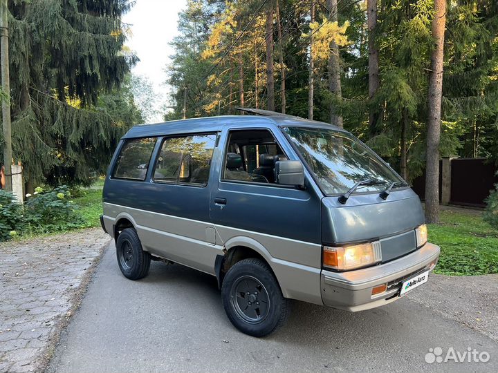 Nissan Vanette 2.0 AT, 1990, 355 000 км