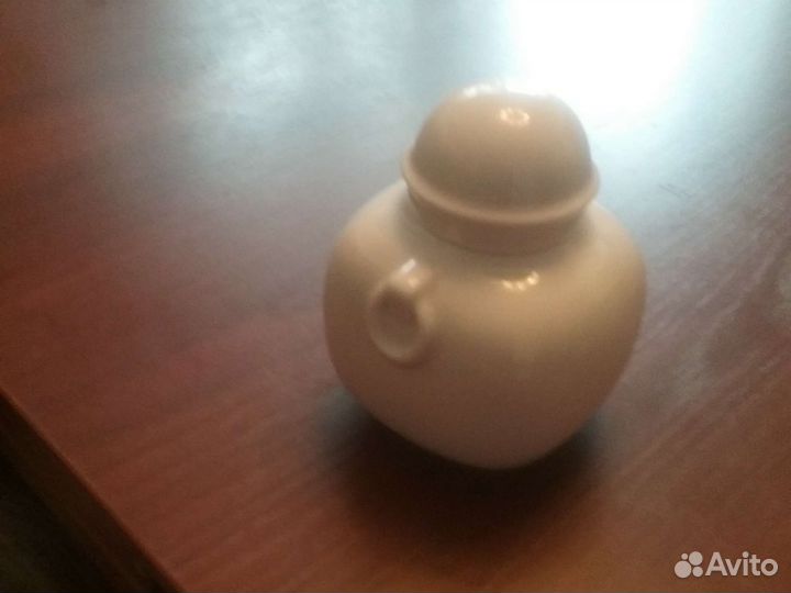 Чайница фарфор