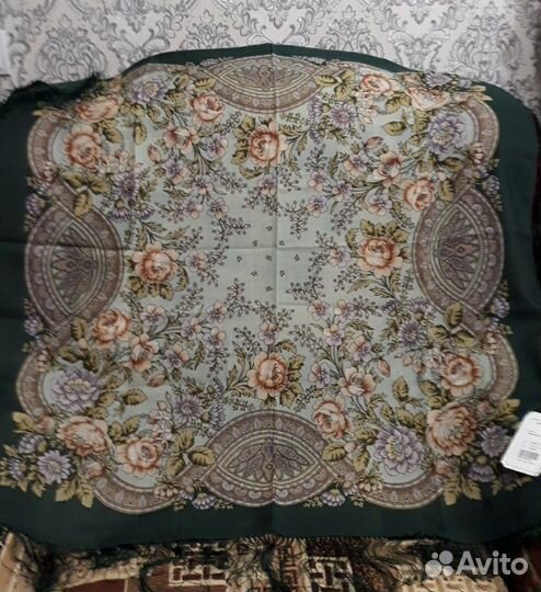 Платок павловопосадский