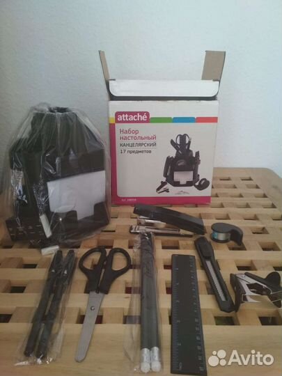 Набор канцелярский 17 предметов Attache JC805