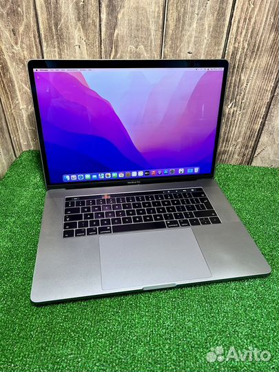 MacBook Pro 15 Mid 2017 16/512