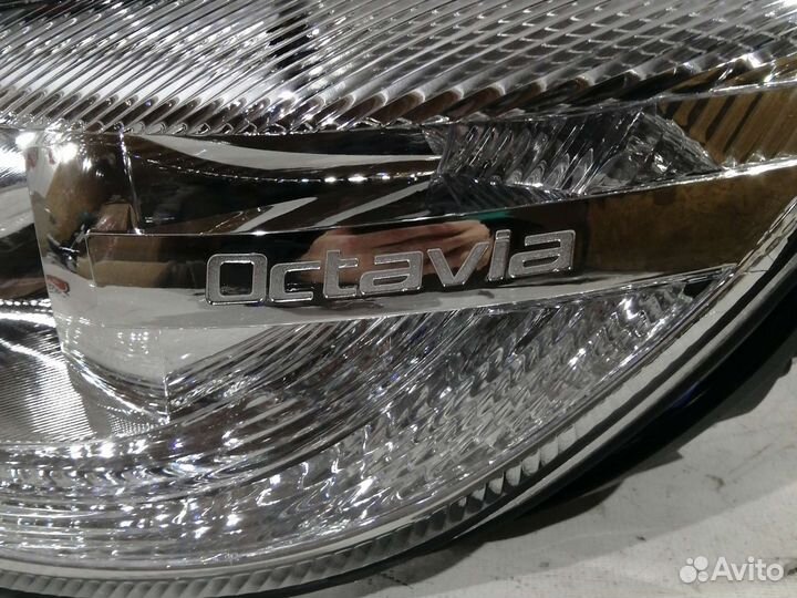 Фара передняя левая skoda octavia А5 II 09-12