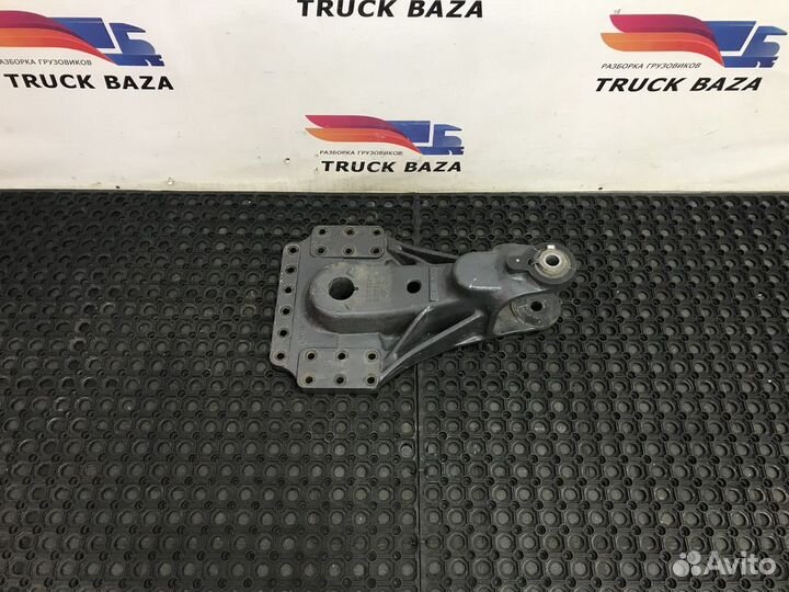 Кронштейн полурессоры задней