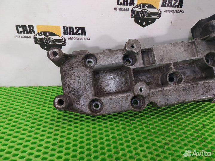 Кронштейн генератора