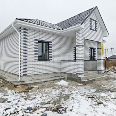 Дом 90 м² на участке 10 сот.