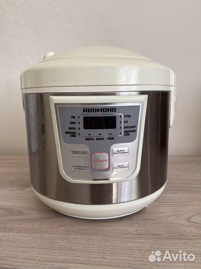 Мультиварка Redmond RMC-M4505