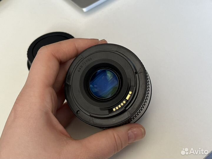 Объектив Canon EF 50mm 1.8