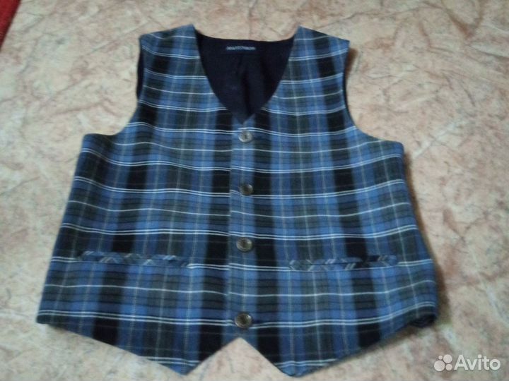 Школьная жилетка