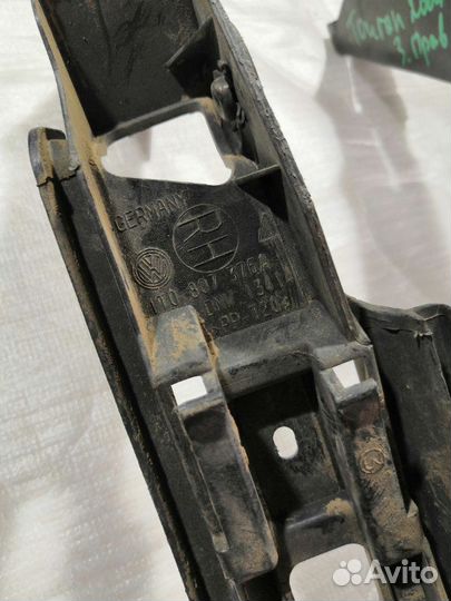 Крепление бампера заднее Volkswagen Touran 1 2004