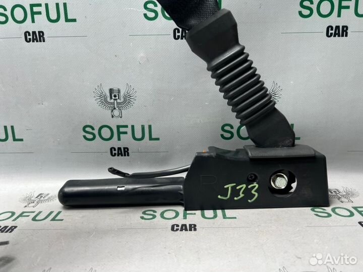 Ремень безопасности передний правый Nissan Teana