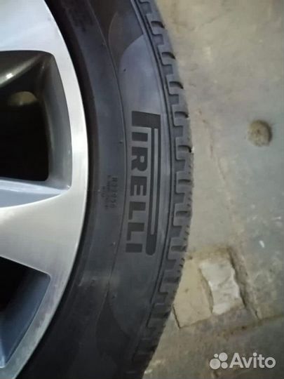 Pirelli Scorpion 265/45 R20