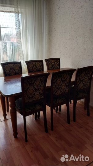 Кухонный стол и стулья бу