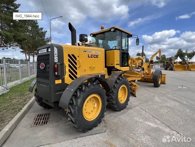 Автогрейдер SDLG (LGCE) G9138F, 2023