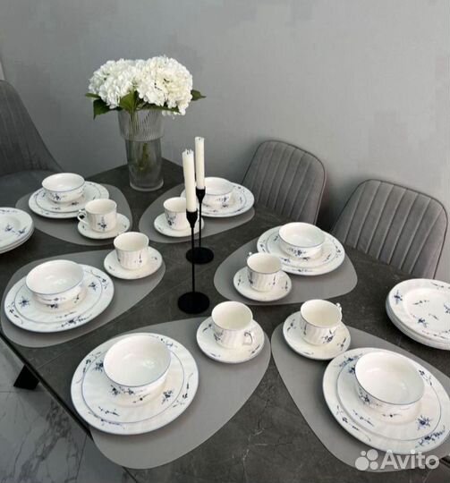 Чайно столовый сервиз