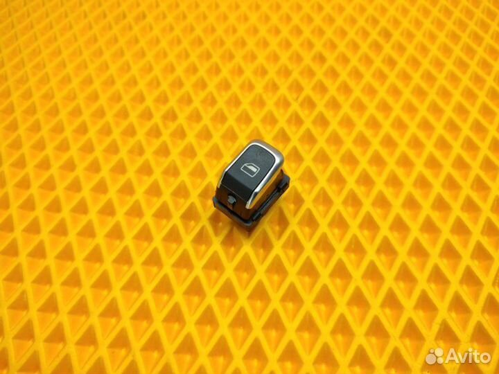 Кнопка стеклоподъемника Audi A6 C7 2.8 2012