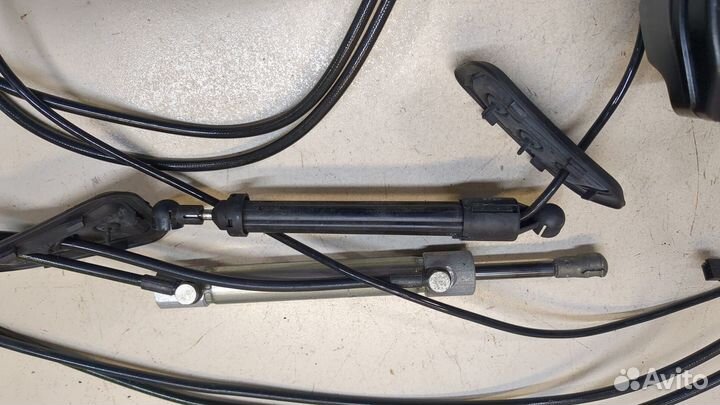 Насос подъема крышки багажника Mercedes R W251 2005, 2008