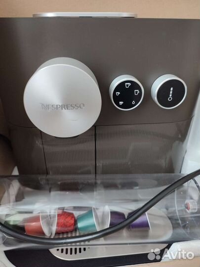 Кофемашина nespresso