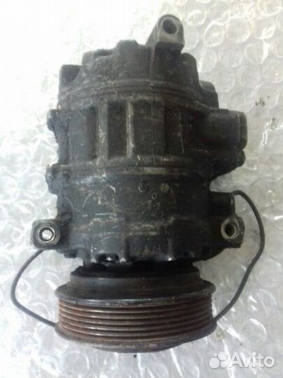 Компрессор кондиционера Volkswagen Passat B5