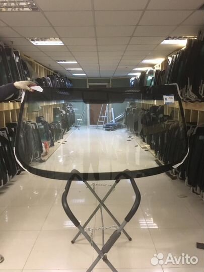 Лобовое стекло Нива Шевроле