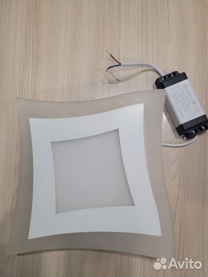 Светодиодные светильники-бра