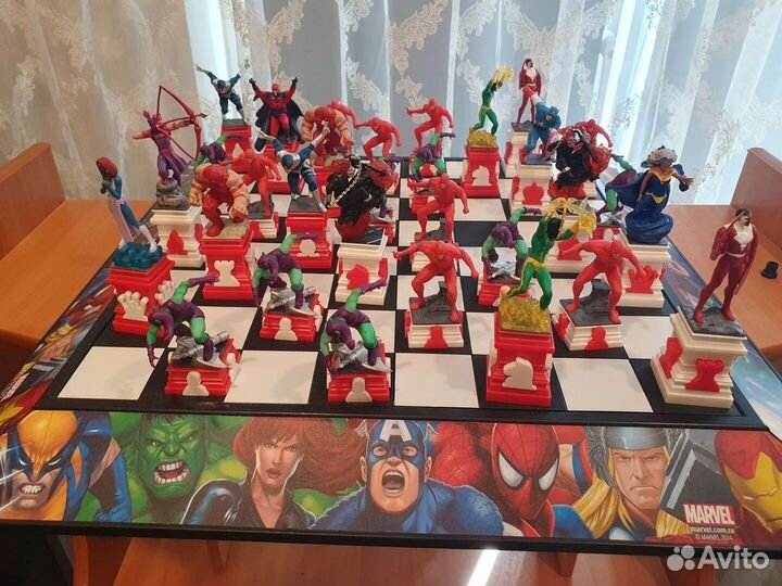 Шахматы с супер героями