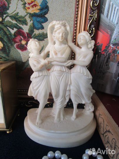 Редкая красивая статуэтка три грации Англия