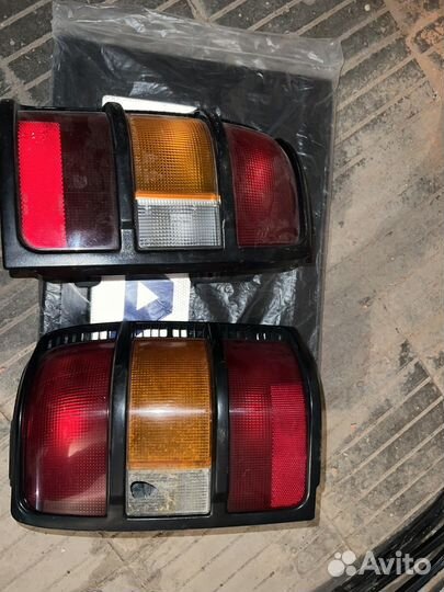 Фонари задние Pajero 2