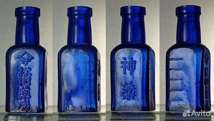 Старинные флаконы Япония кобальтовое стекло