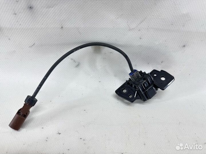 Камера переднего вида Mercedes-Benz X-Class 470