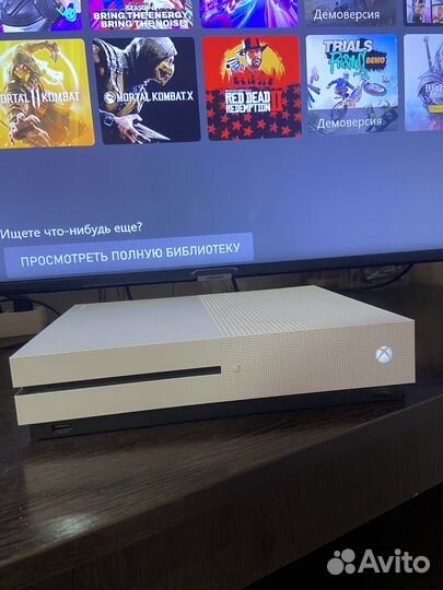 Xbox One s 1tb с играми