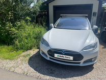 Tesla Model S AT, 2013, битый, 165 972 км, с пробегом, цена 1 500 000 руб.