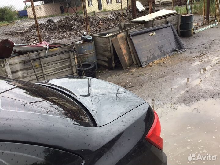 Крышка багажника Лада Гранта